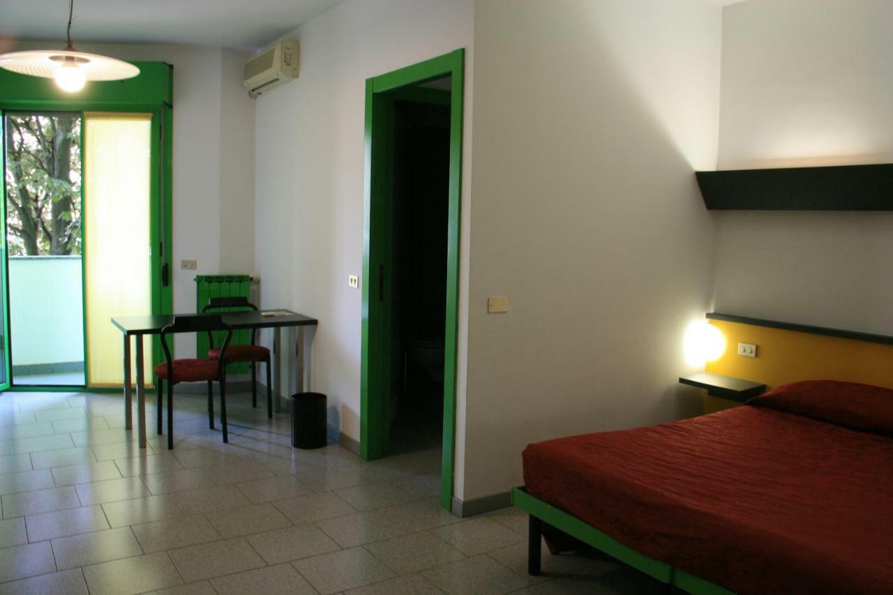 Albergo Nardini Lentate sul Seveso Εξωτερικό φωτογραφία